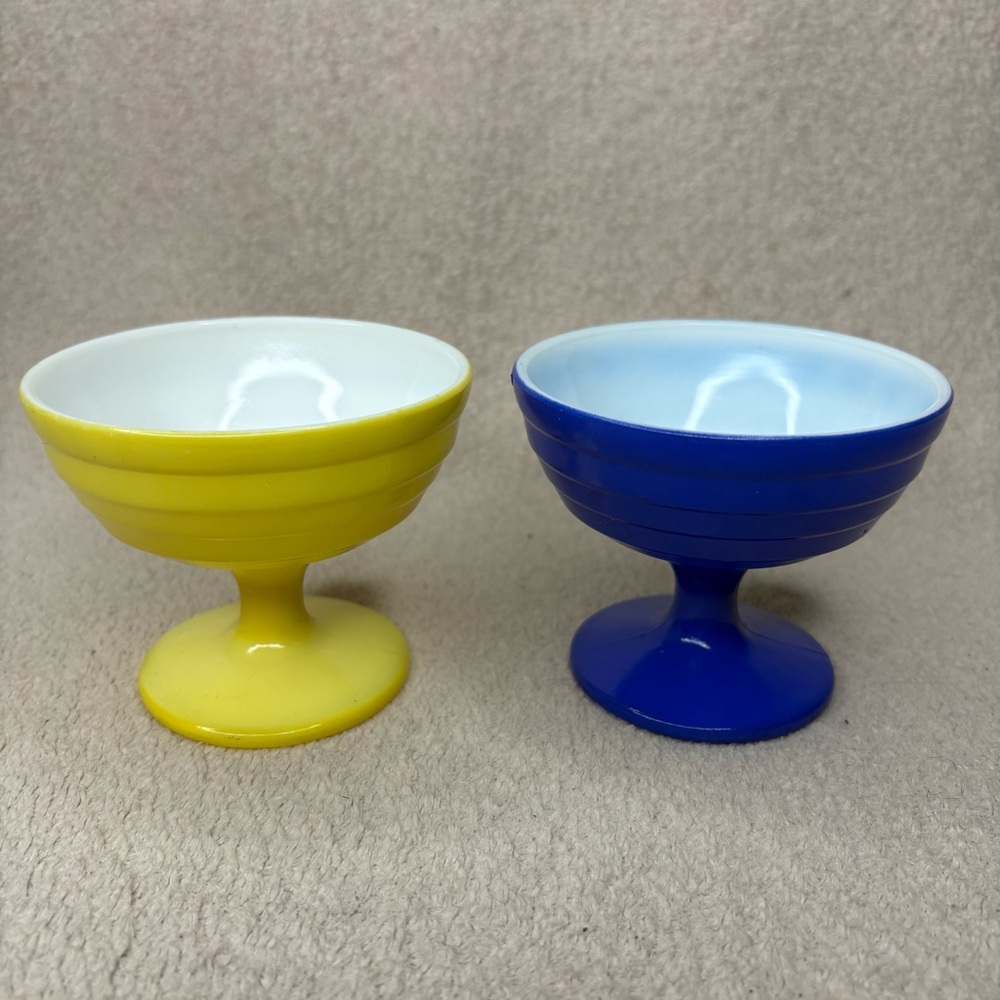 Vintage Glass Ice Cream Dessert Cups Blue & Yellow Set of 2 Pair VTG MCM Retro - Picture 1 of 9